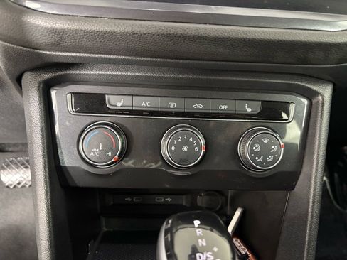 Used 2024 Volkswagen Tiguan S image 15