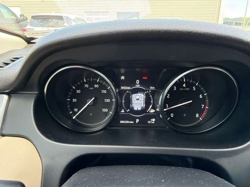 Used 2018 Land Rover Discovery Sport HSE AWD/4WD image 5