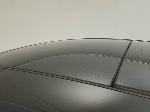 Used 2021 Porsche Macan image 10