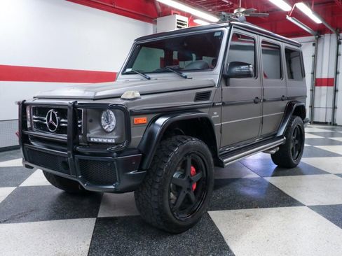 Used 2017 Mercedes-Benz G 63 AMG 4MATIC image 5
