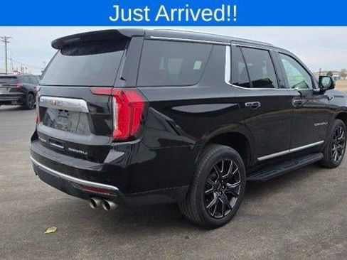 Used 2023 GMC Yukon Denali image 6