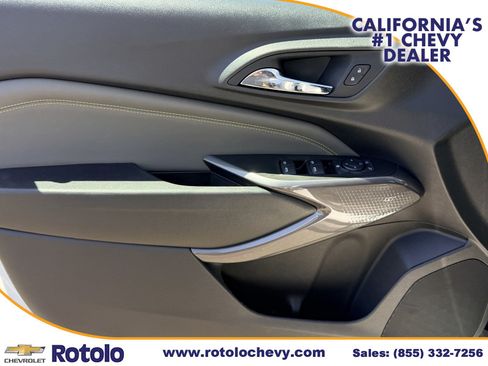 Used 2025 Chevrolet Trax ACTIV w/ Driver Confidence Package FWD image 18