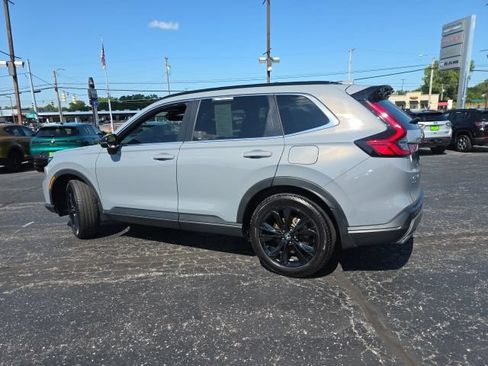 Used 2025 Honda CR-V Sport Touring image 4