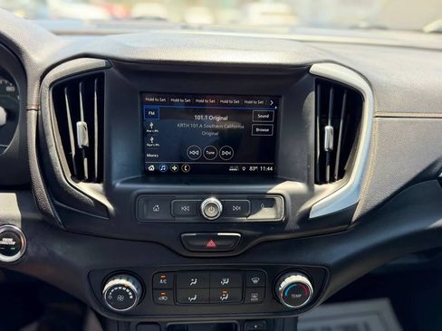 Used 2018 GMC Terrain SLE FWD image 43