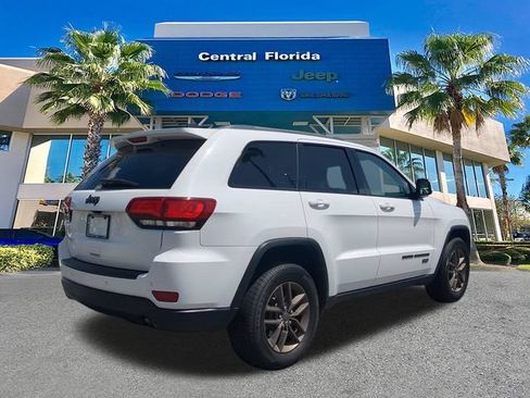 Used 2016 Jeep Grand Cherokee Laredo 75th Anniversary RWD image 5