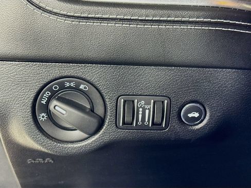 Used 2021 Dodge Charger SRT Hellcat w/ Harman/Kardon Audio Group RWD image 12