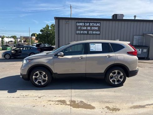 Used 2018 Honda CR-V EX image 4