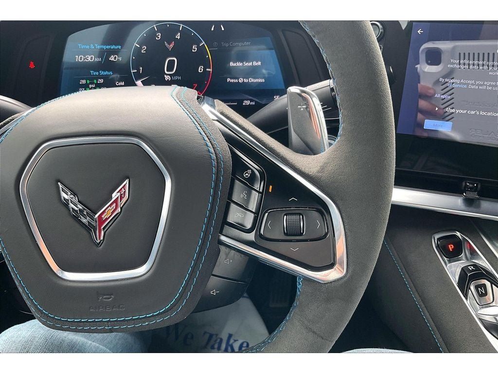 Used 2025 Chevrolet Corvette Stingray Premium Cpe w/ Z51 Performance Package RWD image 19