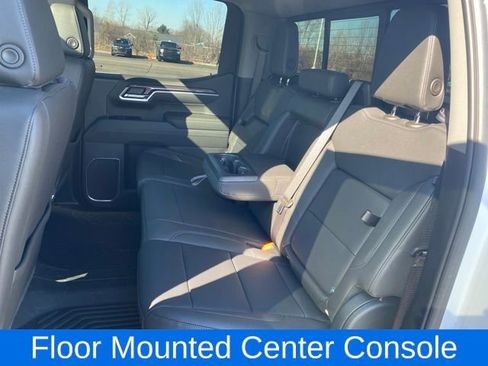 Used 2025 Chevrolet Silverado 1500 LTZ w/ LTZ Premium Package image 20