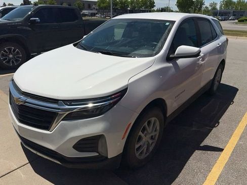 Used 2024 Chevrolet Equinox LT w/ LPO, Floor Liner Package AWD/4WD image 1
