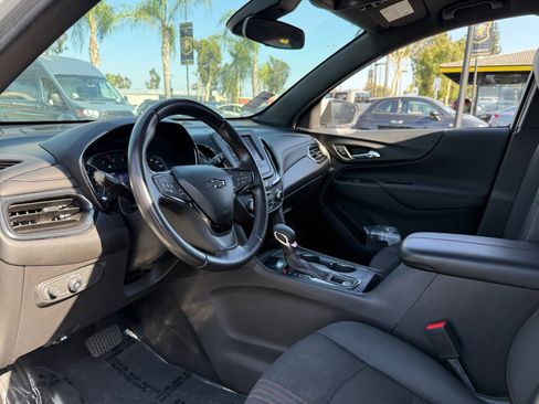Used 2022 Chevrolet Equinox RS image 16