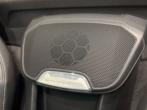 Used 2024 Chevrolet Corvette Stingray Convertible w/ Z51 Performance Package image 17