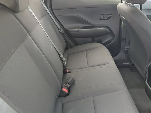 New 2026 Hyundai Kona SE image 12