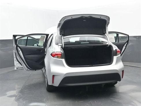 New 2026 Toyota Corolla LE image 34