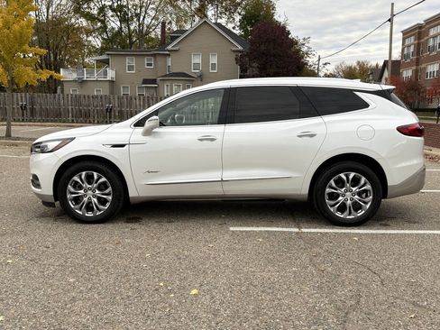 Used 2018 Buick Enclave Avenir image 19