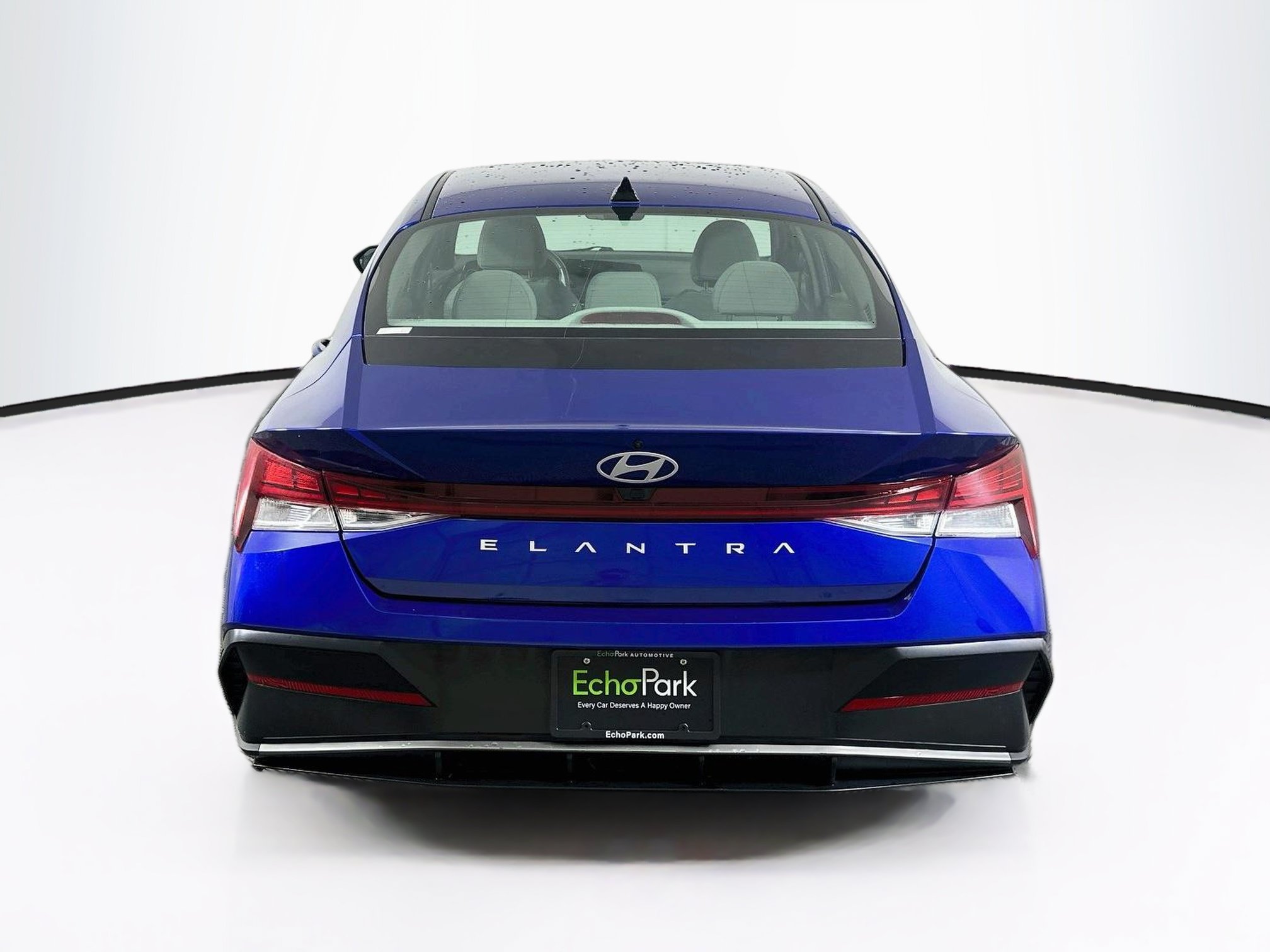 Used 2025 Hyundai Elantra SEL FWD image 7