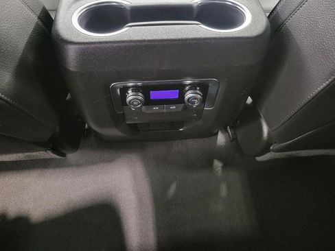 Certified 2025 GMC Yukon XL Denali image 22