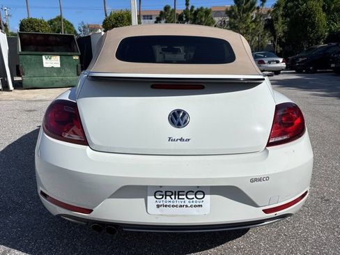 Used 2018 Volkswagen Beetle 2.0T S w/ Style & Comfort Package image 3