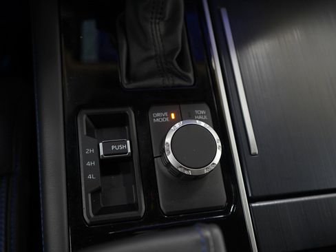 Used 2023 Toyota Sequoia Platinum image 26