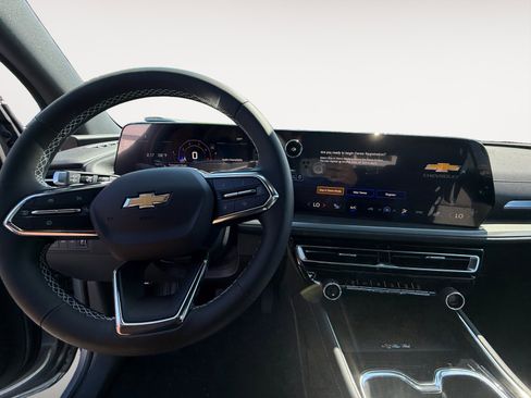 New 2026 Chevrolet Traverse LT AWD/4WD image 10