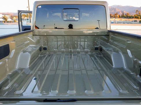 New 2026 Jeep Gladiator Sport image 27