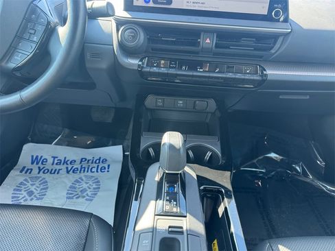 Used 2024 Toyota Prius XLE image 11