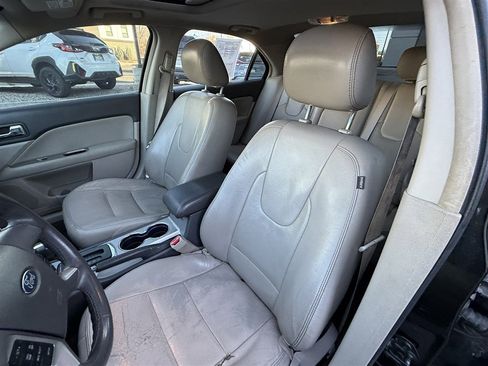 Used 2011 Ford Fusion SEL w/ 301A Rapid Spec Order Code image 9