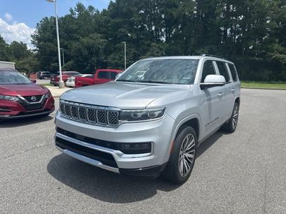 Used 2022 Jeep Grand Wagoneer Series III w/ Rear Seat Video Group 1