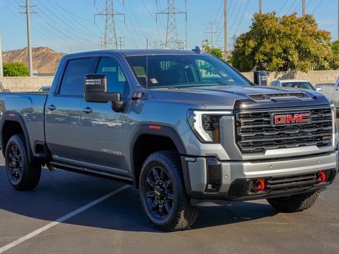 New 2026 GMC Sierra 2500 AT4 w/ AT4 Premium Plus Package AWD/4WD image 6