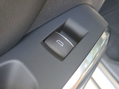 New 2026 Chevrolet Traverse RS image 19