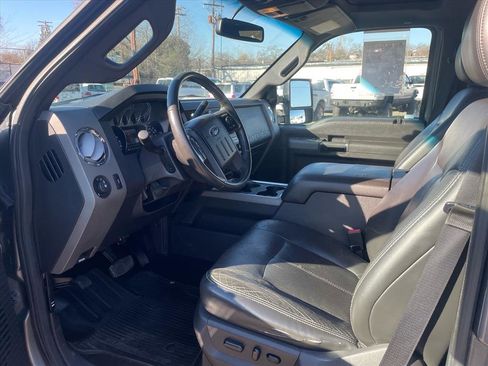 Used 2011 Ford F250 Lariat w/ Lariat Ultimate Pkg image 11