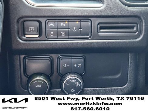 Used 2023 Chevrolet Tahoe LT w/ Luxury Package RWD image 21