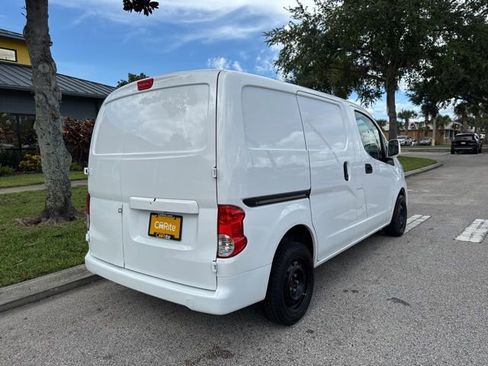 Used 2020 Nissan NV200 SV image 7