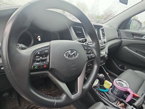 Used 2016 Hyundai Tucson Limited w/ Option Group 03 AWD/4WD image 5