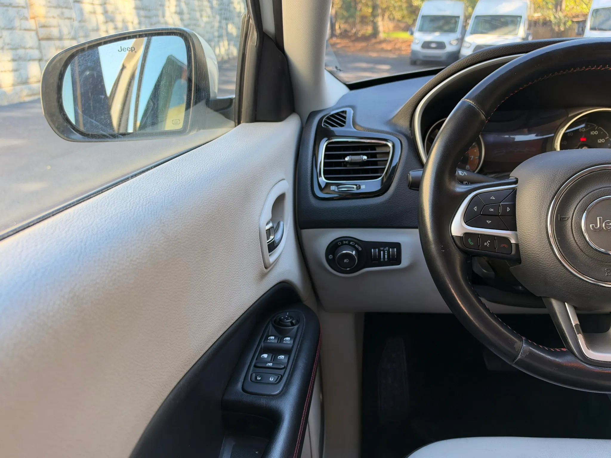 Used 2020 Jeep Compass Limited FWD image 17