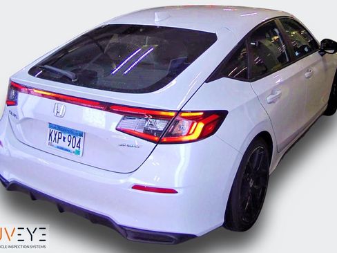 Used 2023 Honda Civic Sport image 8