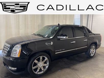 Used 2011 Cadillac Escalade EXT Luxury