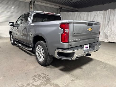 Used 2024 Chevrolet Silverado 1500 LTZ w/ Z71 Off-Road Package AWD/4WD image 5
