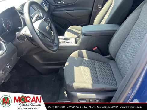 Certified 2024 Chevrolet Equinox LT FWD image 17