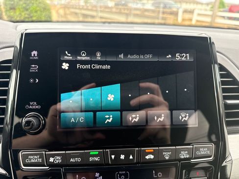 Used 2019 Honda Odyssey Elite image 32