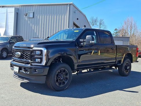 New 2026 Ford F350 XLT w/ XLT Premium Package AWD/4WD image 2