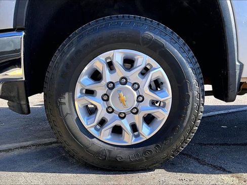 Used 2023 Chevrolet Silverado 3500 LT w/ Remote Start Package image 33