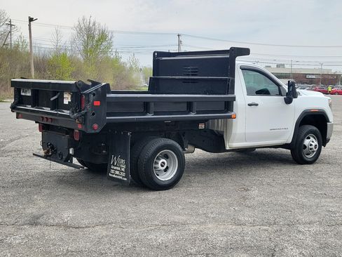 Used 2023 GMC Sierra 3500 Pro w/ Convenience Package AWD/4WD image 5