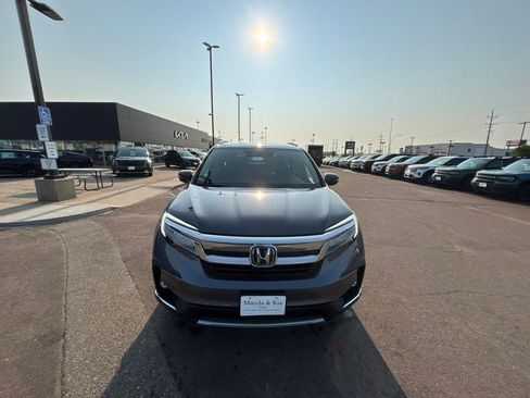 Used 2019 Honda Pilot Elite image 2