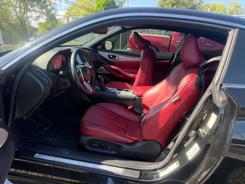 Used 2017 INFINITI Q60 Red Sport 400 AWD/4WD image 26