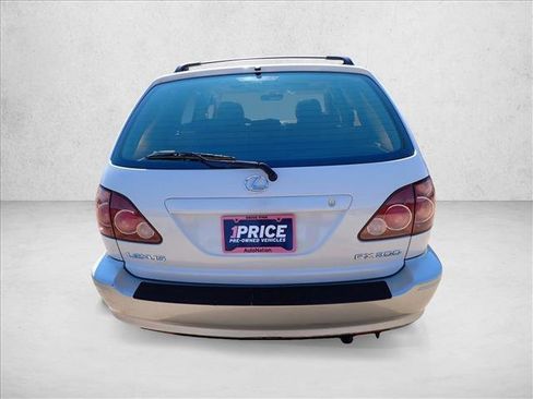 Used 2000 Lexus RX 300 FWD image 3