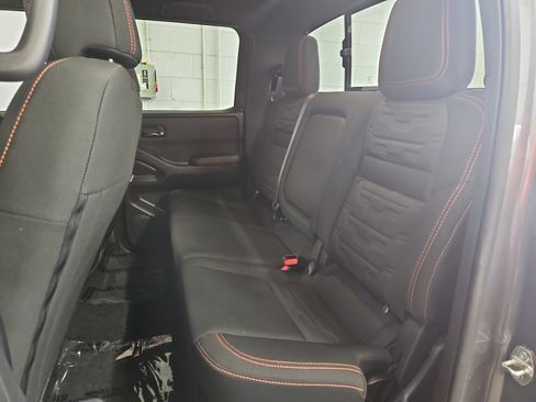 Used 2024 Nissan Frontier PRO-4X w/ Off-Road Protection Package image 12