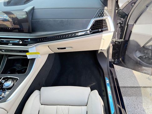 New 2026 BMW X5 xDrive50e w/ Executive Package image 18