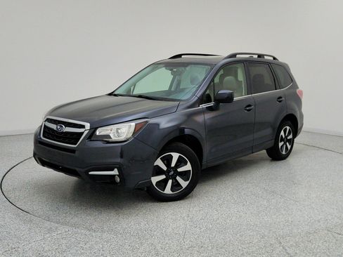Used 2017 Subaru Forester 2.5i Limited AWD/4WD image 1