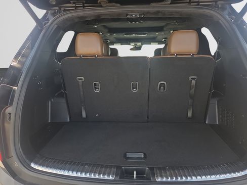 Used 2022 Kia Telluride SX w/ SX Prestige Package AWD/4WD image 10
